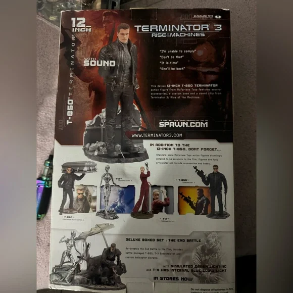 12-inch TERMINATOR 3 - RISE OF THE MACHINES: WITH SOUND - Picture 6 of 7